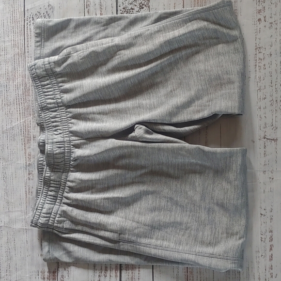 UNDER ARMOUR JOGGER PANT - Picture 1 of 9